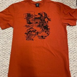 Men’s Medium Filson Pioneer Graphic Tshirt